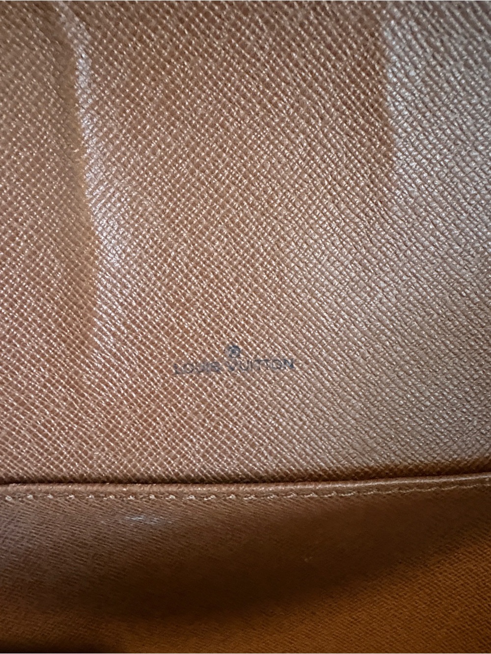 Louis Vuitton Marne Brown
Monogram Crossbody Bag - Picture 12 of 16